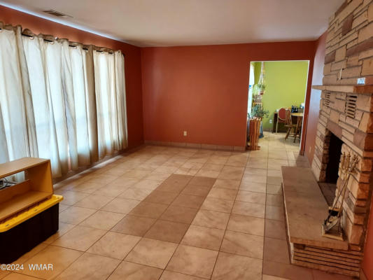 236 PAPAGO BLVD, WINSLOW, AZ 86047, photo 4 of 50